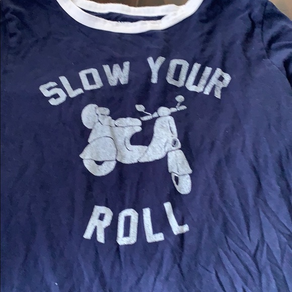 T shirt - Picture 2 of 3